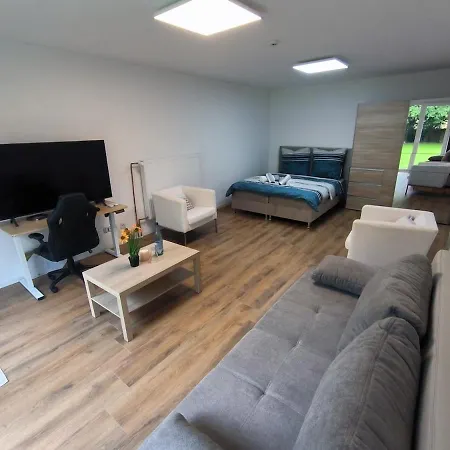 Deluxe Mit 3 Schlafzimmern Hauptbahnhof Und Zentrumsnah Апартаменты