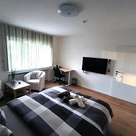 Deluxe Mit 3 Schlafzimmern Hauptbahnhof Und Zentrumsnah * Оберхаузен