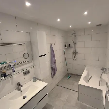 Deluxe Mit 3 Schlafzimmern Hauptbahnhof Und Zentrumsnah