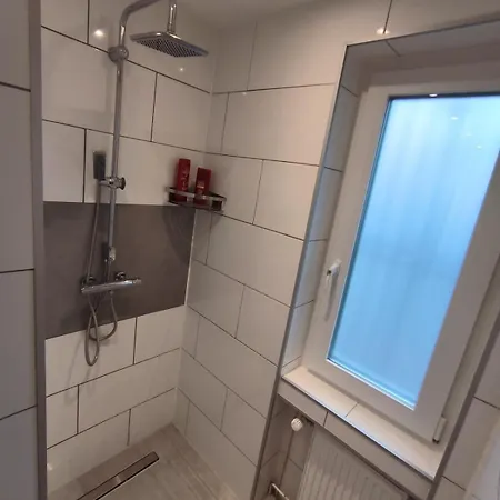 Deluxe Mit 3 Schlafzimmern Hauptbahnhof Und Zentrumsnah *