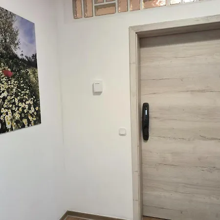 Deluxe Mit 3 Schlafzimmern Hauptbahnhof Und Zentrumsnah