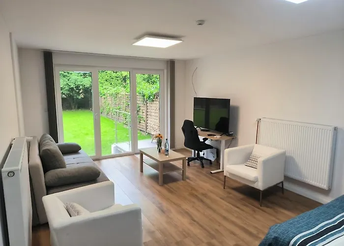 Deluxe Mit 3 Schlafzimmern Hauptbahnhof Und Zentrumsnah Lejlighed Oberhausen (North Rhine-Westphalia)