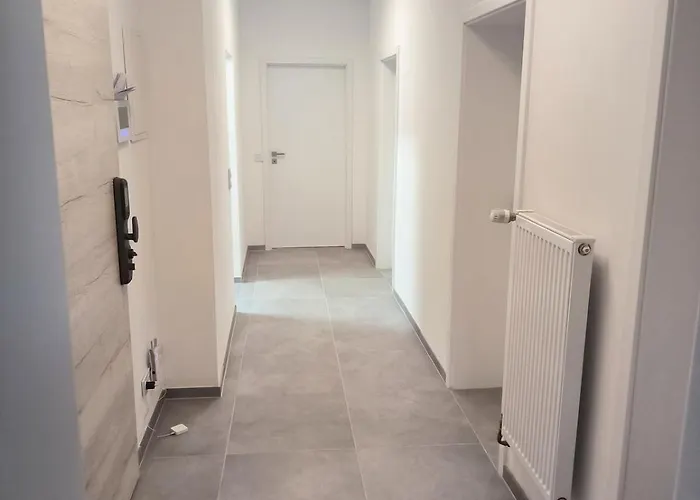 Deluxe Mit 3 Schlafzimmern Hauptbahnhof Und Zentrumsnah Lejlighed Oberhausen (North Rhine-Westphalia)